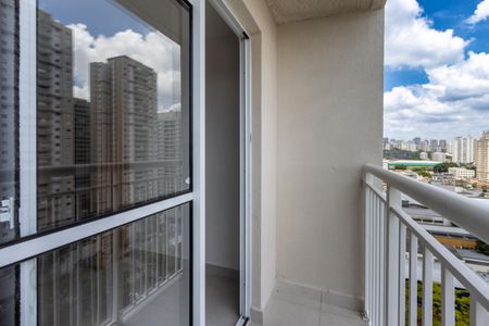 Apartamento para alugar com 28m², 1 quarto e sem vagaVaranda