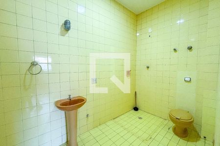 Casa para alugar com 216m², 3 quartos e 3 vagasBanheiro da Suíte