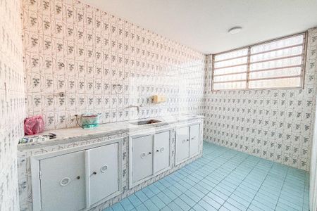 Casa para alugar com 216m², 3 quartos e 3 vagasCozinha