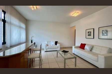 Sala  de apartamento à venda com 4 quartos, 145m² em Buritis, Belo Horizonte