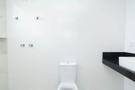 Apartamento à venda com 125m², 3 quartos e 4 vagasBanheiro da Suíte