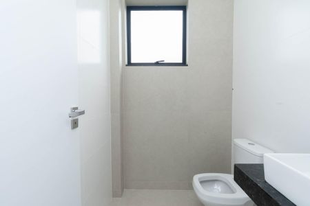 Apartamento à venda com 155m², 3 quartos e 4 vagas Apartamento à venda com 155m², 3 quartos e 4 vagasCobertura - Lavabo