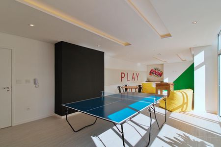 Apartamento para alugar com 67m², 2 quartos e 1 vagaÁrea comum