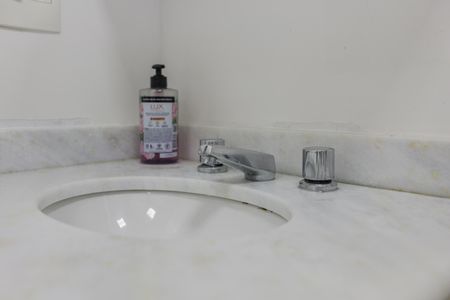 Apartamento para alugar com 67m², 2 quartos e 1 vagaBanheiro