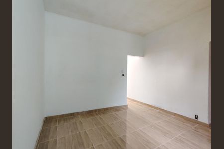 Sala de apartamento para alugar com 2 quartos, 60m² em São Francisco Xavier, Rio de Janeiro