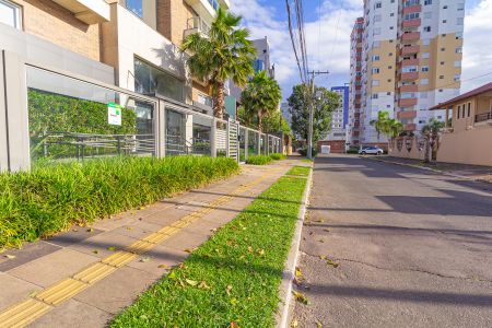 Apartamento à venda com 104m², 2 quartos e 2 vagasFachada