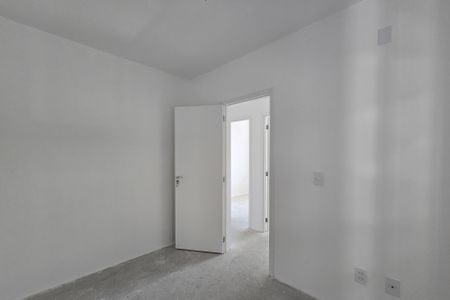 Apartamento à venda com 75m², 3 quartos e 2 vagasQuarto 2