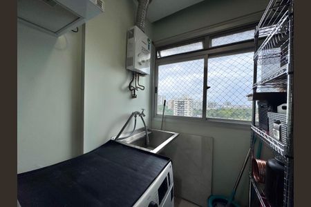 Apartamento à venda com 75m², 2 quartos e 2 vagasCozinha e Área de Serviço