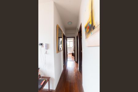 Apartamento à venda com 95m², 3 quartos e 1 vaga Apartamento à venda com 95m², 3 quartos e 1 vagaCorredor