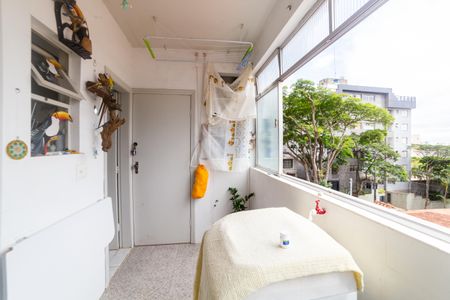 Apartamento à venda com 95m², 3 quartos e 1 vaga Apartamento à venda com 95m², 3 quartos e 1 vagaÁrea de Serviço