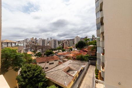 Apartamento à venda com 95m², 3 quartos e 1 vaga Apartamento à venda com 95m², 3 quartos e 1 vagaVista