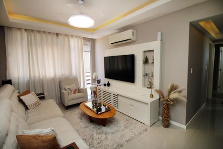 Sala de apartamento à venda com 2 quartos, 75m² em Vila da Penha, Rio de Janeiro