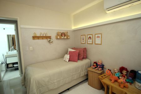 Apartamento à venda com 75m², 2 quartos e 1 vagaQuarto 2