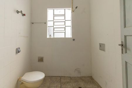 Casa à venda com 105m², 2 quartos e 2 vagasBanheiro