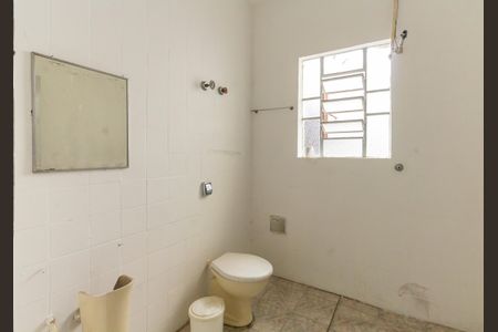 Casa à venda com 105m², 2 quartos e 2 vagasBanheiro