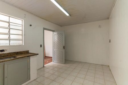 Casa à venda com 105m², 2 quartos e 2 vagasCozinha 