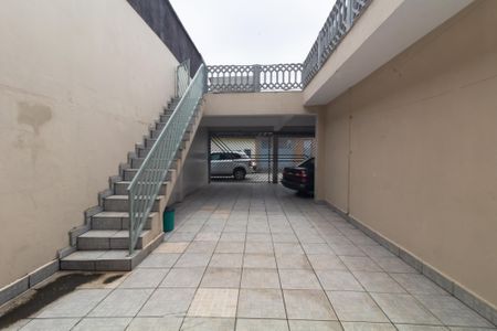 Casa à venda com 100m², 2 quartos e 3 vagas Casa à venda com 100m², 2 quartos e 3 vagasGaragem
