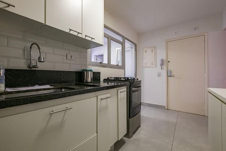 Apartamento para alugar com 129m², 4 quartos e 2 vagasCozinha
