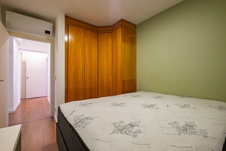 Quarto 1 de apartamento para alugar com 4 quartos, 129m² em Consolação, São Paulo