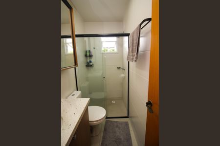 Casa de condomínio à venda com 55m², 2 quartos e 1 vagaBanheiro