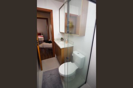 Casa de condomínio à venda com 55m², 2 quartos e 1 vagaBanheiro