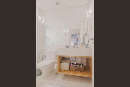 Apartamento para alugar com 101m², 2 quartos e 2 vagasBanheiro