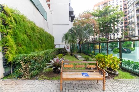 Apartamento à venda com 75m², 2 quartos e 1 vaga Apartamento à venda com 75m², 2 quartos e 1 vagaÁrea comum