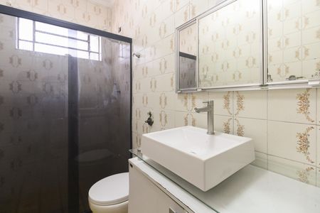 Casa à venda com 90m², 2 quartos e sem vaga Casa à venda com 90m², 2 quartos e sem vagaBanheiro