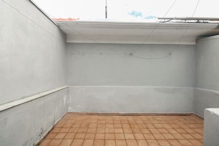 Casa à venda com 90m², 2 quartos e sem vaga Casa à venda com 90m², 2 quartos e sem vagaQuintal