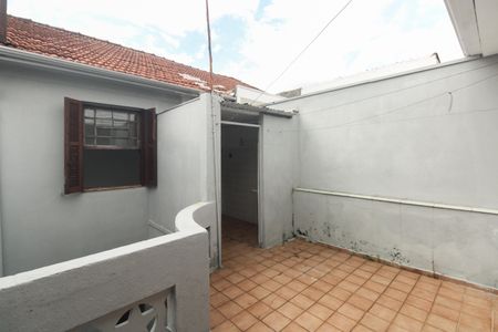 Casa à venda com 90m², 2 quartos e sem vaga Casa à venda com 90m², 2 quartos e sem vagaQuintal