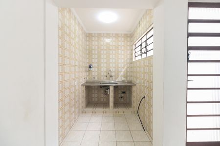 Casa à venda com 90m², 2 quartos e sem vaga Casa à venda com 90m², 2 quartos e sem vagaCozinha