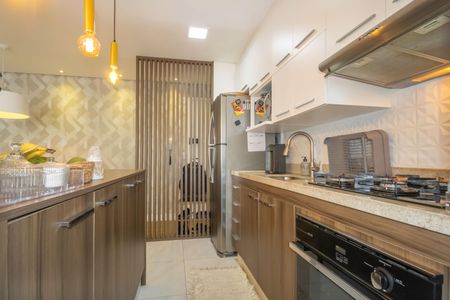 Cozinha de apartamento à venda com 2 quartos, 56m² em Bela Vista, Osasco