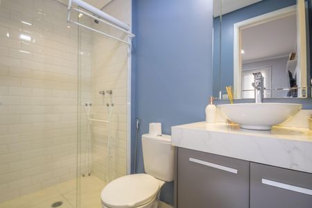 Banheiro da Suíte de apartamento à venda com 2 quartos, 56m² em Bela Vista, Osasco