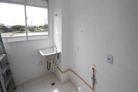 Apartamento para alugar com 42m², 2 quartos e sem vaga Apartamento para alugar com 42m², 2 quartos e sem vagaÁrea de Serviço