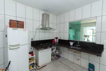 Casa para alugar com 374m², 3 quartos e 2 vagasCozinha