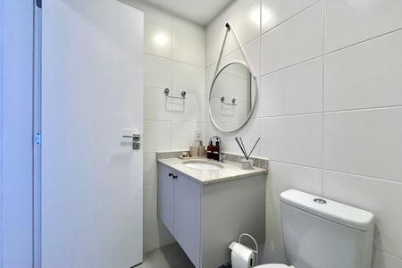 Banheiro de kitnet/studio à venda com 1 quarto, 24m² em Vila Mascote, São Paulo