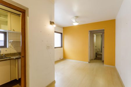 Sala de apartamento à venda com 1 quarto, 40m² em Moema, São Paulo