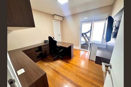 Apartamento à venda com 472m², 5 quartos e 4 vagas Apartamento à venda com 472m², 5 quartos e 4 vagasFoto 09