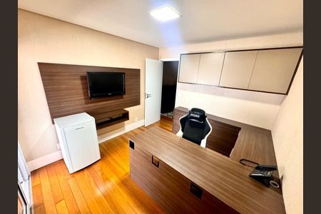 Apartamento à venda com 472m², 5 quartos e 4 vagas Apartamento à venda com 472m², 5 quartos e 4 vagasFoto 10