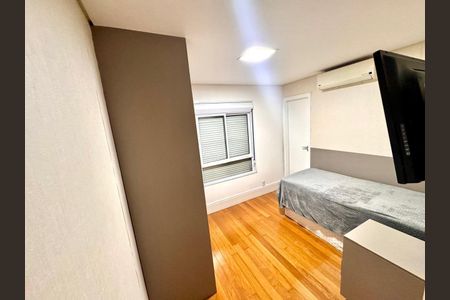 Apartamento à venda com 472m², 5 quartos e 4 vagas Apartamento à venda com 472m², 5 quartos e 4 vagasFoto 06