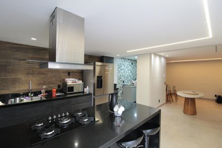 Apartamento para alugar com 125m², 3 quartos e 2 vagasCozinha