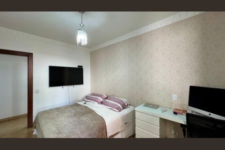 Apartamento à venda com 431m², 4 quartos e 4 vagas Apartamento à venda com 431m², 4 quartos e 4 vagasquarto