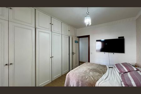 Apartamento à venda com 431m², 4 quartos e 4 vagas Apartamento à venda com 431m², 4 quartos e 4 vagasquarto