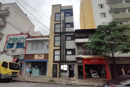 Studio à venda com 30m², 2 quartos e sem vaga Studio à venda com 30m², 2 quartos e sem vagaFachada + placa