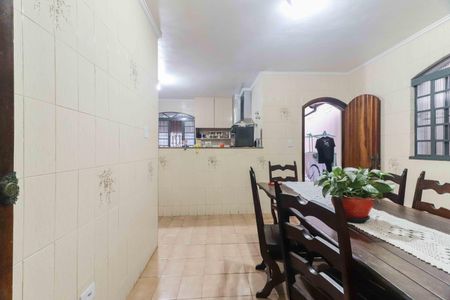 Casa para alugar com 290m², 3 quartos e 4 vagasCozinha