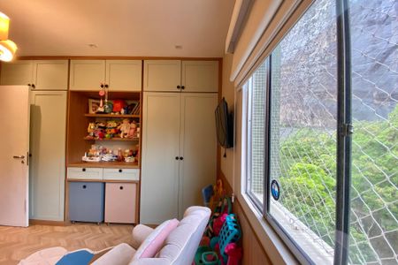 Apartamento à venda com 105m², 3 quartos e 1 vagaQuarto 2