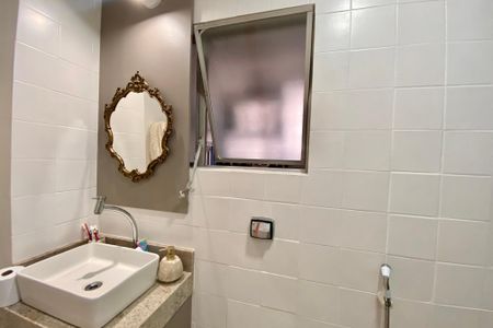 Apartamento à venda com 105m², 3 quartos e 1 vagaBanheiro social