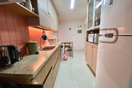 Apartamento à venda com 105m², 3 quartos e 1 vagaCozinha