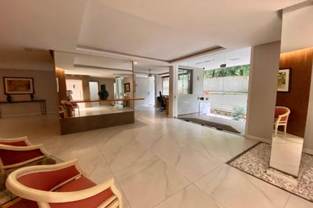 Apartamento à venda com 105m², 3 quartos e 1 vagaHall de entrada