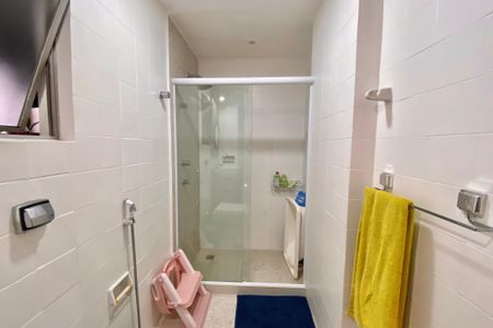 Apartamento à venda com 105m², 3 quartos e 1 vagaBanheiro social